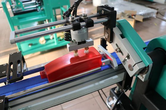 250X150mm 2000pcs / Hr เครื่องปั๊มฟอยล์ดิจิตอลสำหรับภาชนะกลม